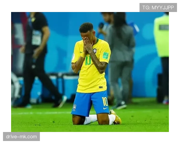 内马尔闪耀巴黎首秀，助力球队强势复苏