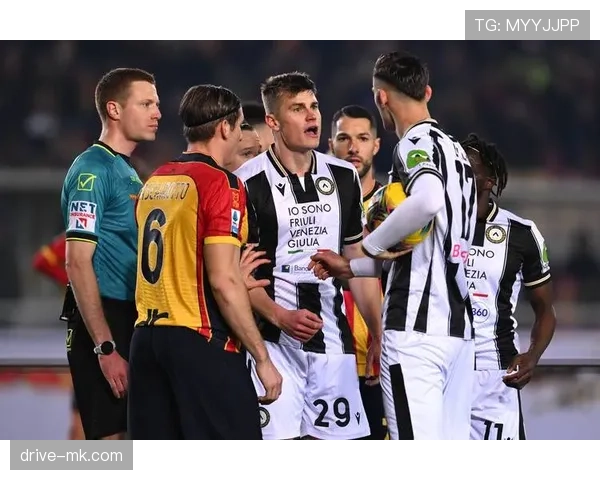 乌迪内斯中场展现卓越组织能力，助力球队稳步提升战绩